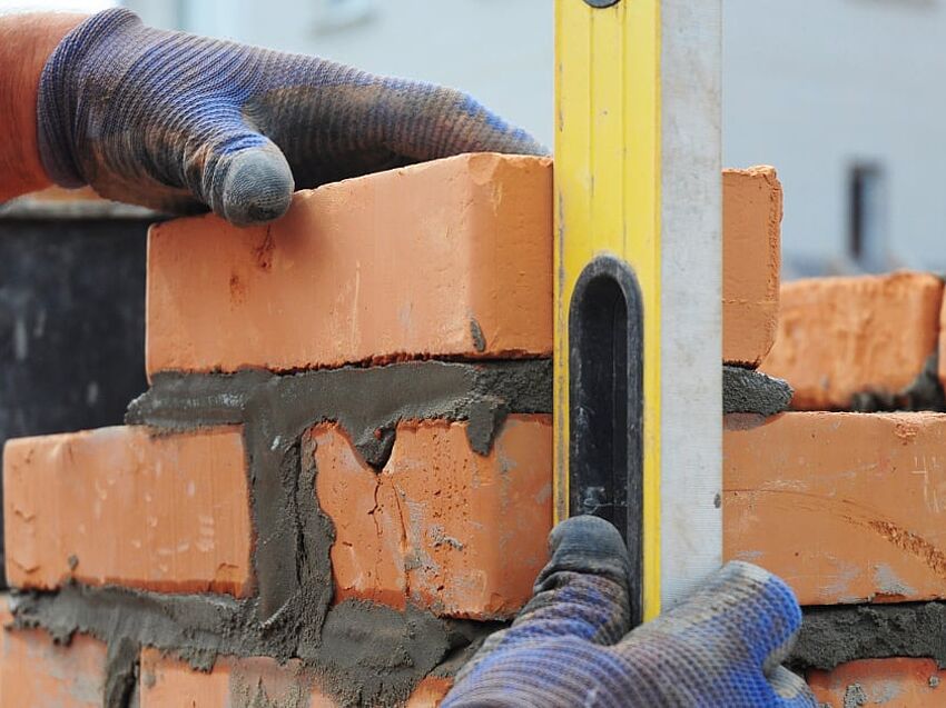 The Robot That Can Lay 1,000 Bricks In An Hour